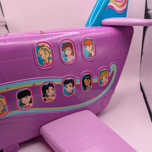 Polly Pocket Jumbo Jet Airplane Playset - Incomplete - Picture 2 of 10
